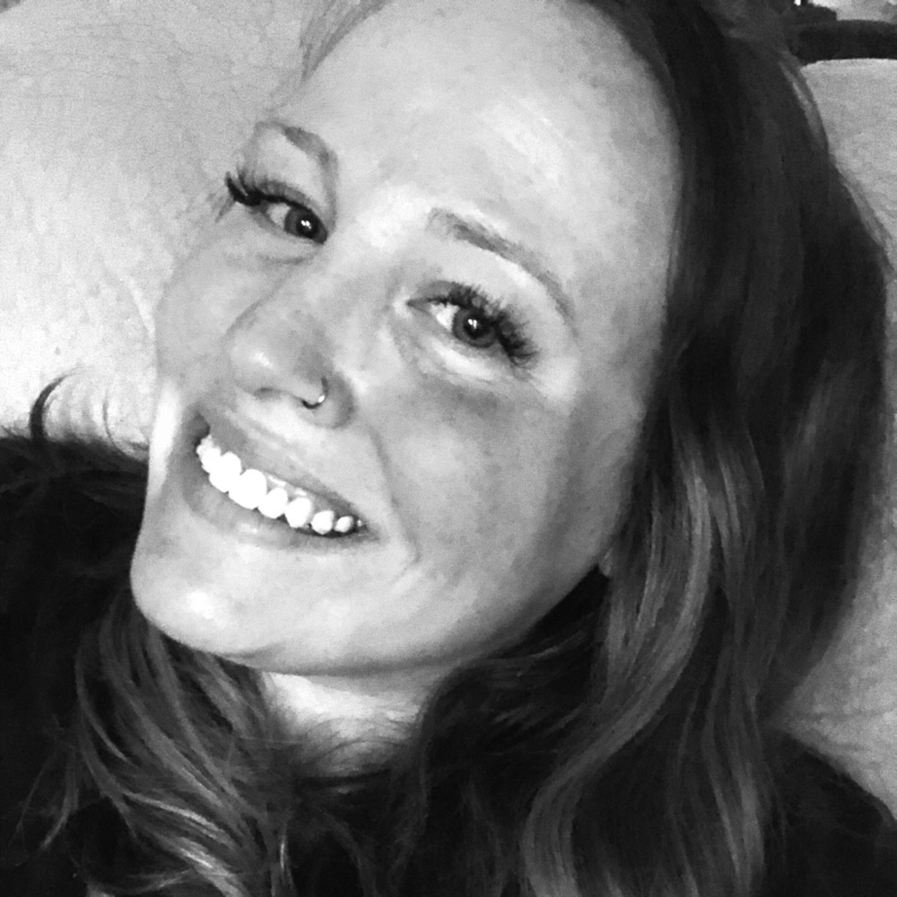 Meet Your Posher, Kayla!